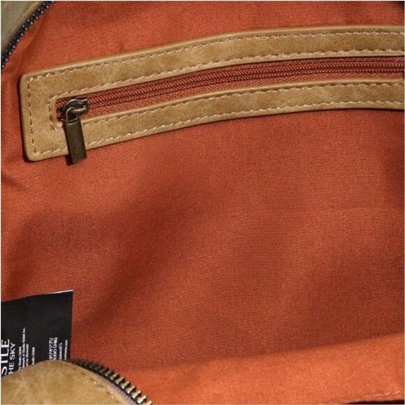 Studio Ghibli Castle in the Sky Group Portrait Mini Backpack - Picture 7 of 7